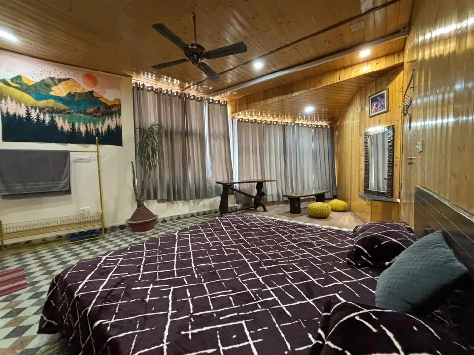 Grand View Room bedroom